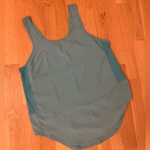 Lululemon lightweight airy tank top
